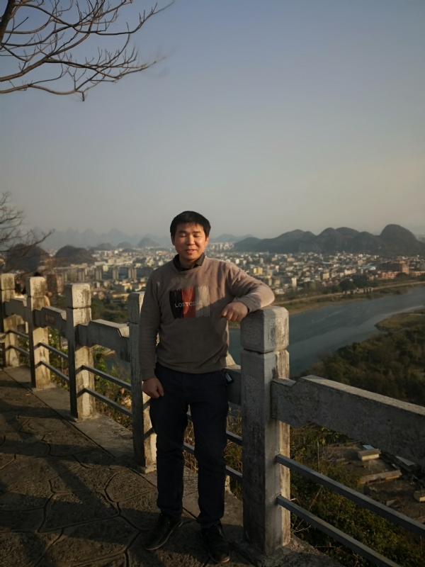 漓江之上的第三张照片--桂林蓝颜知己交友网