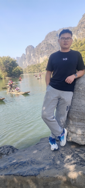 受过伤的狼的第二张照片--桂林蓝颜知己交友网